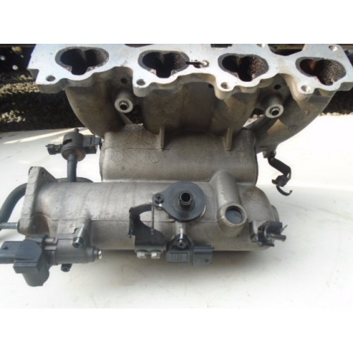 Coletor De Admissao Hyundai I30 2.0 16v 2011