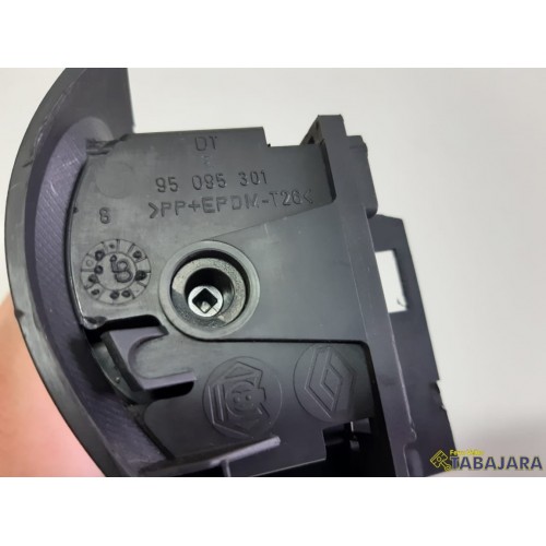 Moldura Difusor De Ar Lado Direito Renault Clio 2005