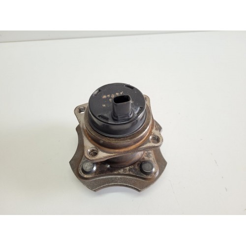 Cubo Traseiro C/abs Toyota Corolla 1.8 1...