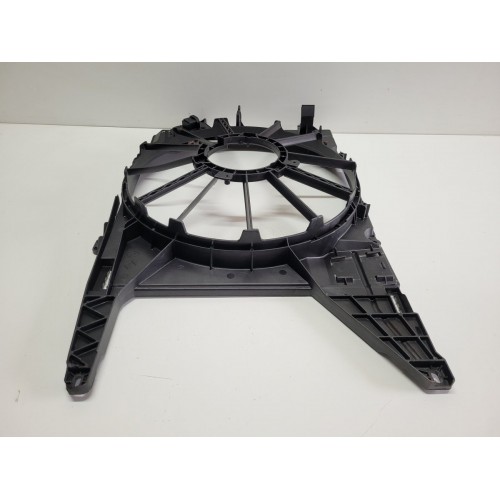 Defletor Da Ventoinha Renault Megane 2000 2001 2002