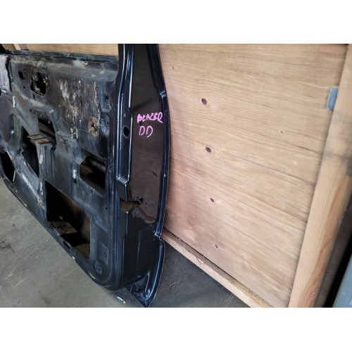 Porta Dianteira Direita Gm Blazer/s10 1997 1998 1999 2000